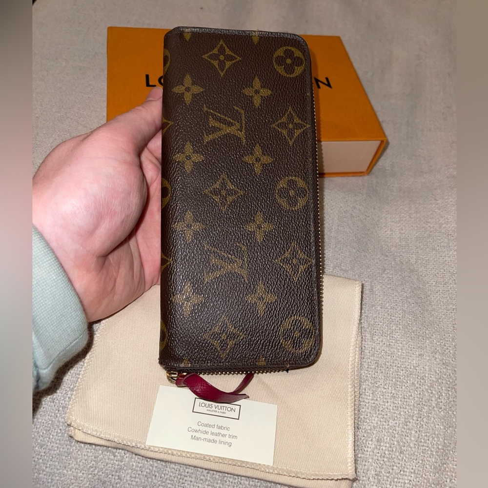 SOLD❗️LV NEW❗️$630 Clémence Wallet❗️AUTHENTIC❗️ - Picture 10 of 15